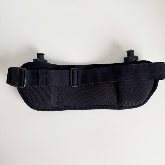 Nike Double Pocket Flask Adjustable Running Belt 120ml/12oz Black - Zip Pocket - Picture 8 of 12